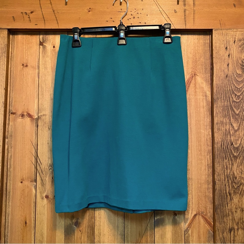 J. Jill stretch elastic waist skirt EUC Size XS Kelly Green